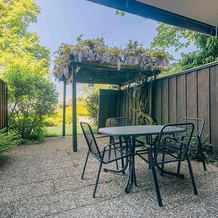 Ferienwohnpark Zwei-zimmer-apartment 51 06 *